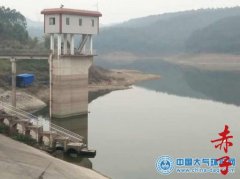广西南宁：饮用水源变质 暗埋安全卫生隐患